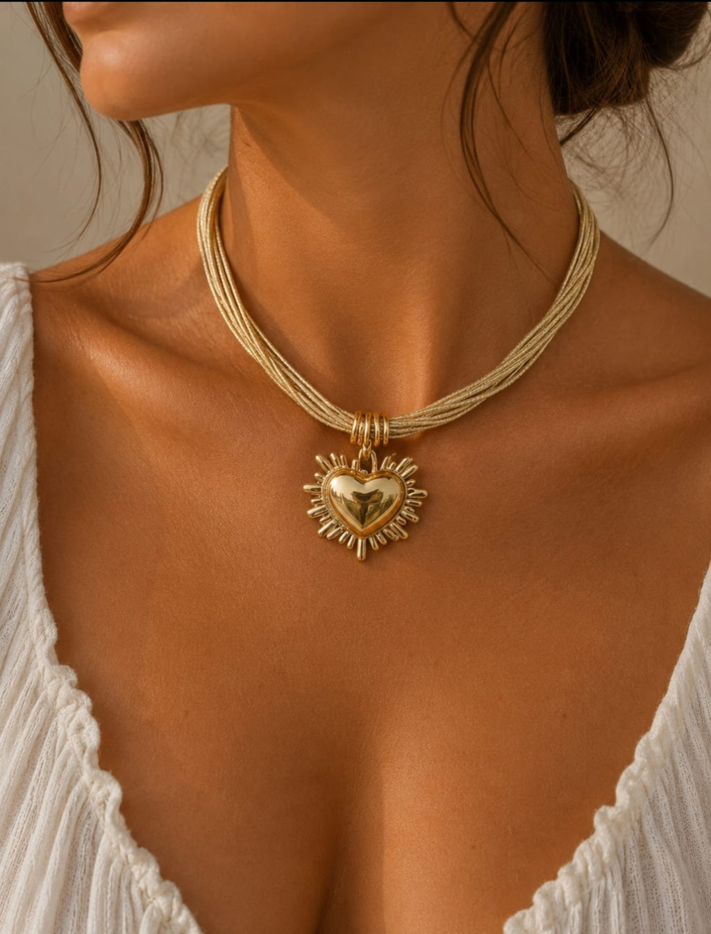 Collana Cuore Sacro Dorato