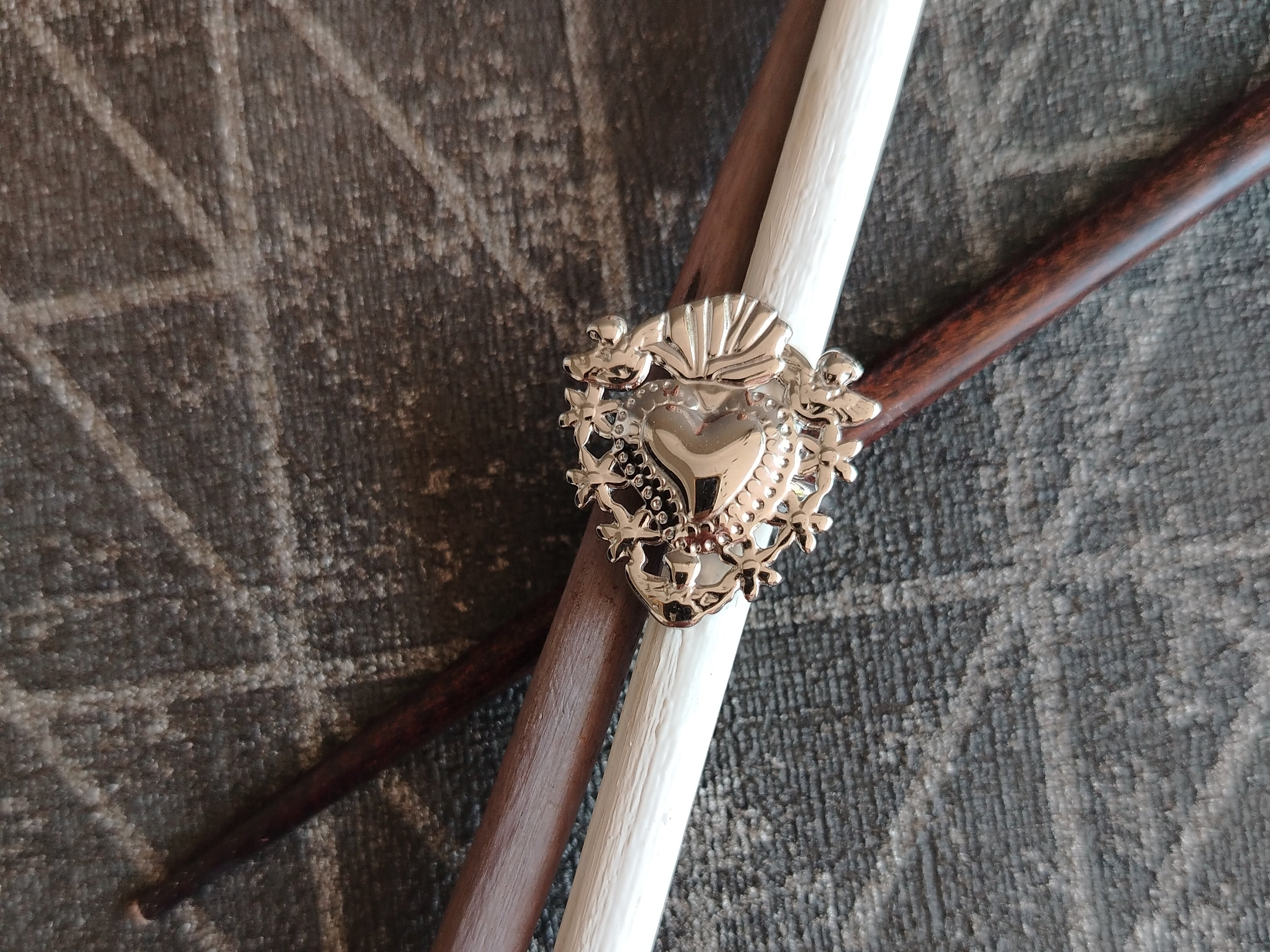 Anello Cuore Sacro in Acciaio Regolabile